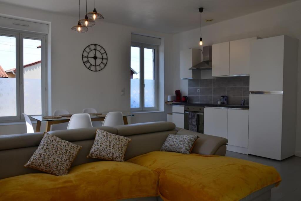 Gite De La Gare - Avec Parking Apartment Hesdigneul-les-Boulogne Екстериор снимка